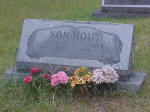 Peter Von Hout headstone
